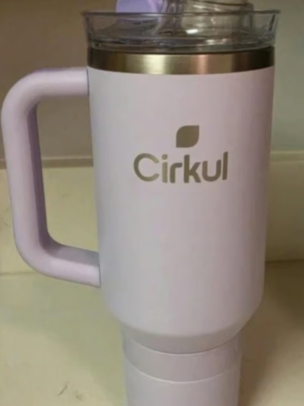 New Cirkul Tumbler with Handle and Lid
